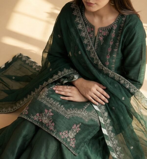 Luxury Embroidered 3-Piece – Emerald Green