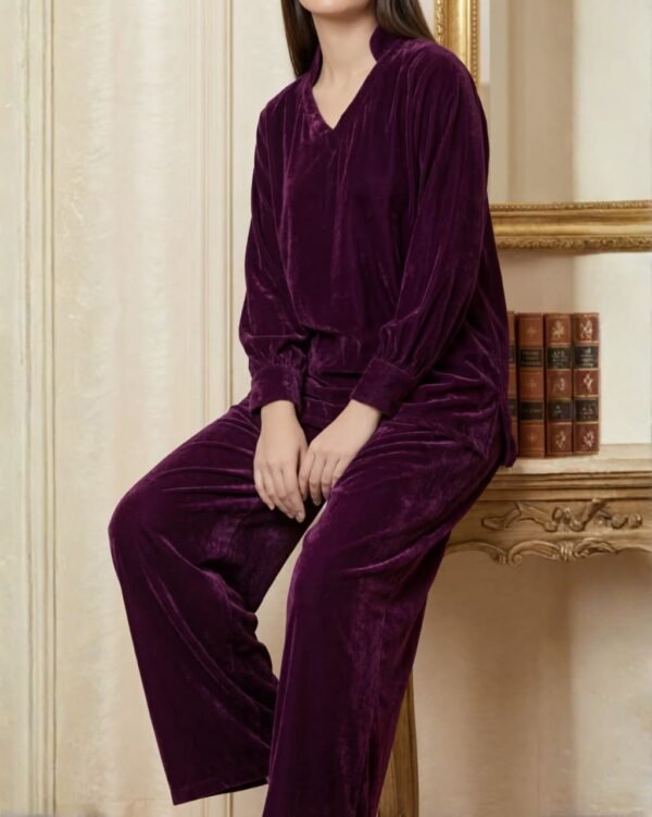Anamira Plain Velvet Daily Wear – 2 Piece
