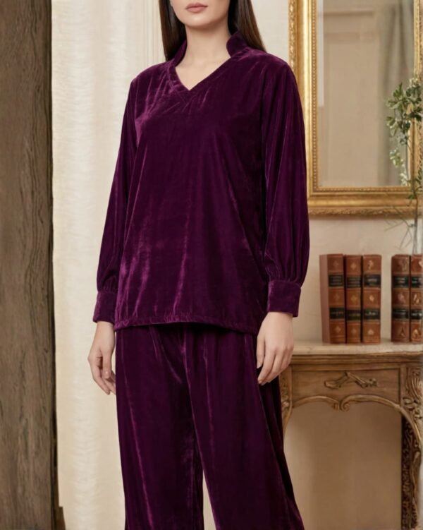 Anamira Plain Velvet Daily Wear – 2 Piece