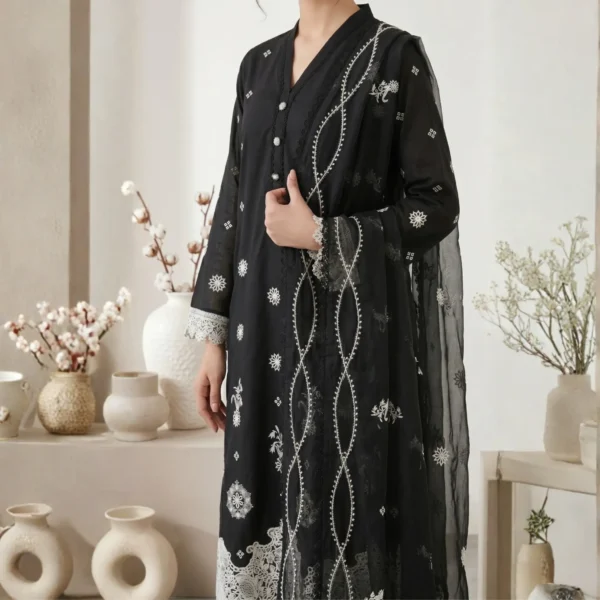Elenor Lawn Stitched Suit